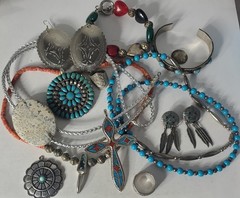 Vtg SOUTHWESTERN Silver Plated Alpaca Mixed Metals Jewlery Lot Collection 15 Pcs