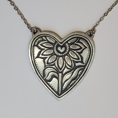 Marcie USA Sunflower On Heart Handcrafted Pewter Pendant 25in Necklace Vintage